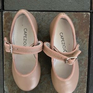 Capezio tap shoes VGUC 8.5
